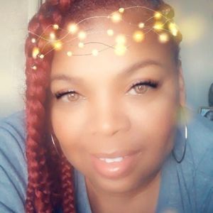 Meet your Posher, Debra